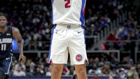 九游体育-关于转折点底特律活塞防线松动奥兰多魔术今晨调整名单，克里夫兰骑士防线松动备战CBA季后赛瞬间刷屏的信息